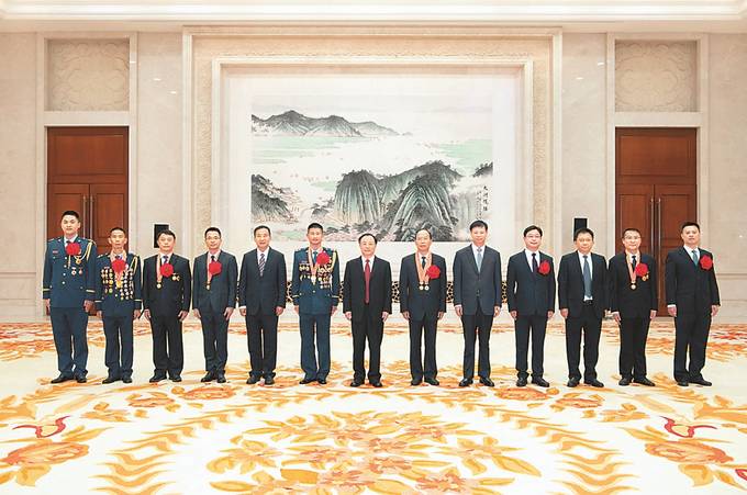 吳政隆許昆林會(huì)見(jiàn)全國(guó)應(yīng)急管理系統(tǒng)先進(jìn)模范和消防忠誠(chéng)衛(wèi)士江蘇代表